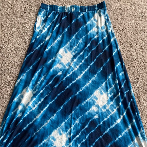 Cato Dresses & Skirts - Cato women’s large blue / white maxi skirt